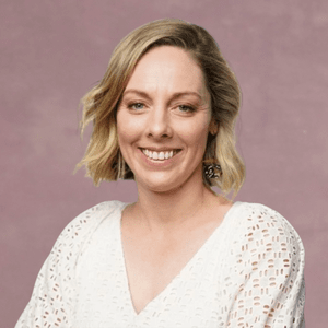 Dr Emily Price