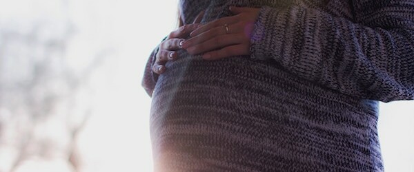 pregnant belly 